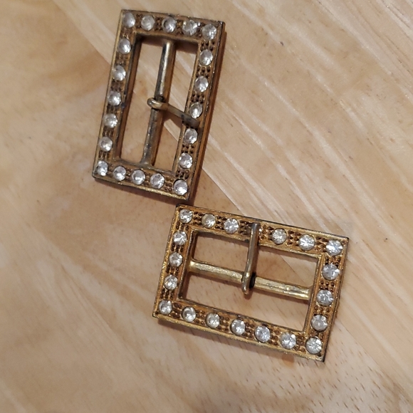 Vintage goldtone clear rhinestone belt  buckles shoe clips retro wicked whimsy - Picture 5 of 5